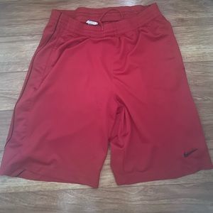 Men’s medium basketball shorts